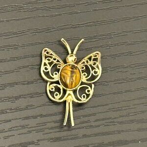 Beautiful Sarah Coventry Vintage Brooch Butterfly w Tiger Eye Scarab Rare